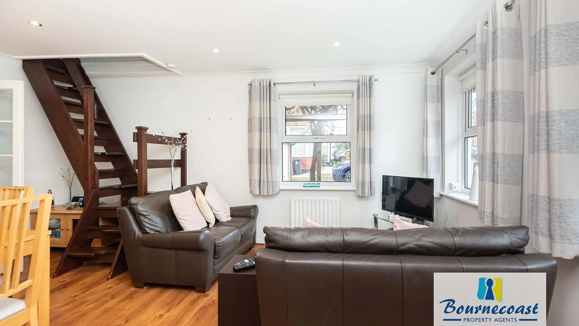 Bournecoast - Apartment With Courtyard And Wifi - 9583 Bournemouth
