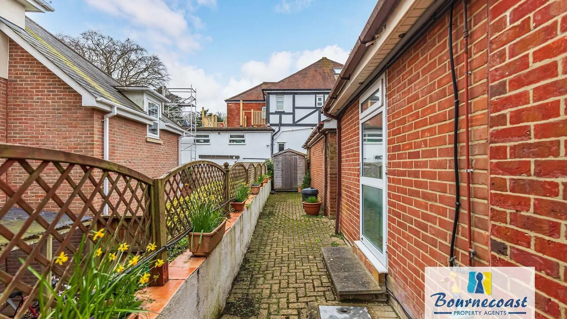 Bournecoast - Apartment With Courtyard And Wifi - 9583 Bournemouth United Kingdom